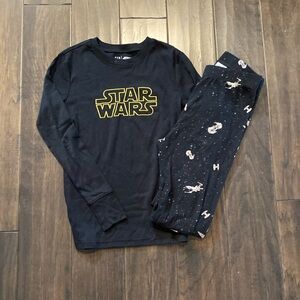 GAP x STAR WARS Organically Grown Cotton boys pjs.